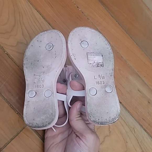 🌸 bebe girls sandals with pink flower 🌸 - Picture 5 of 5